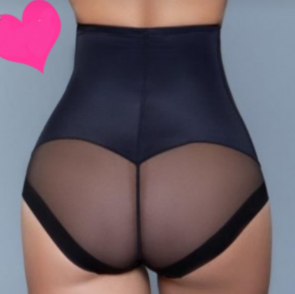 BEWICKED 🔥 | Peachy Soft Shapewear Slimming Brief - Picture 2 of 6